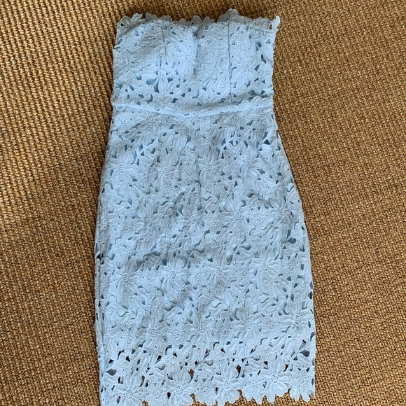 Whisper a dream- powder blue lace mini dress - Picture 2 of 3